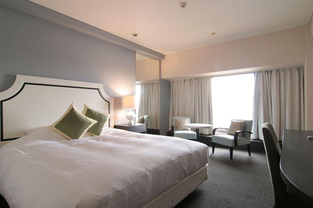 מלון Ana Crowne Plaza Kumamoto New Sky By Ihg מראה חיצוני תמונה