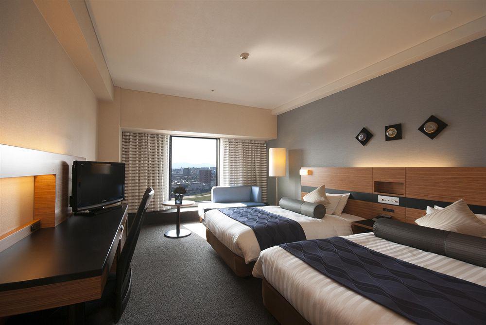מלון Ana Crowne Plaza Kumamoto New Sky By Ihg מראה חיצוני תמונה